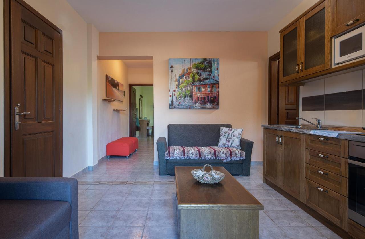 Vetrinos Apartments Ágios Nikólaos Extérieur photo